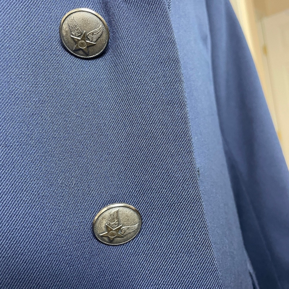 US Air Force Blue Dress Coat Uniform Suit Men's Jacket 40R, Pants 34R 3 Button - Picture 6 of 16